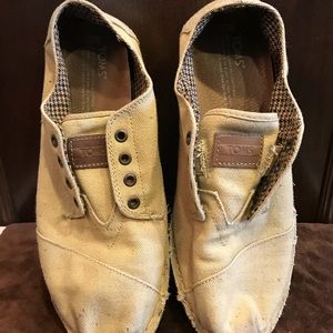 Toms Shoes - Men’s TOMS size 11 Toms Shoes - Men’s TOMS size 11